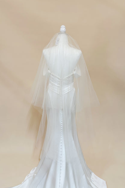 Pearl Blusher Veil