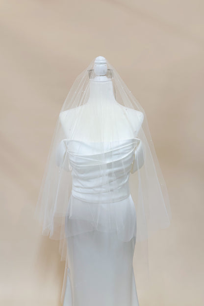 Pearl Blusher Veil