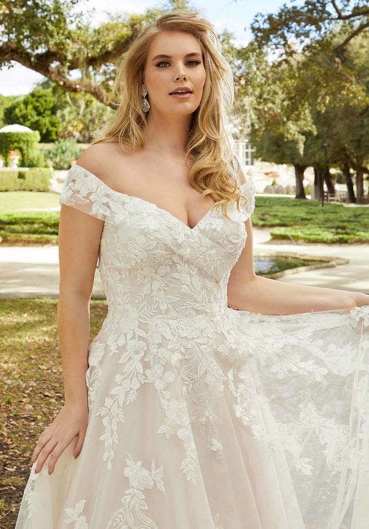 Gwen - 3364