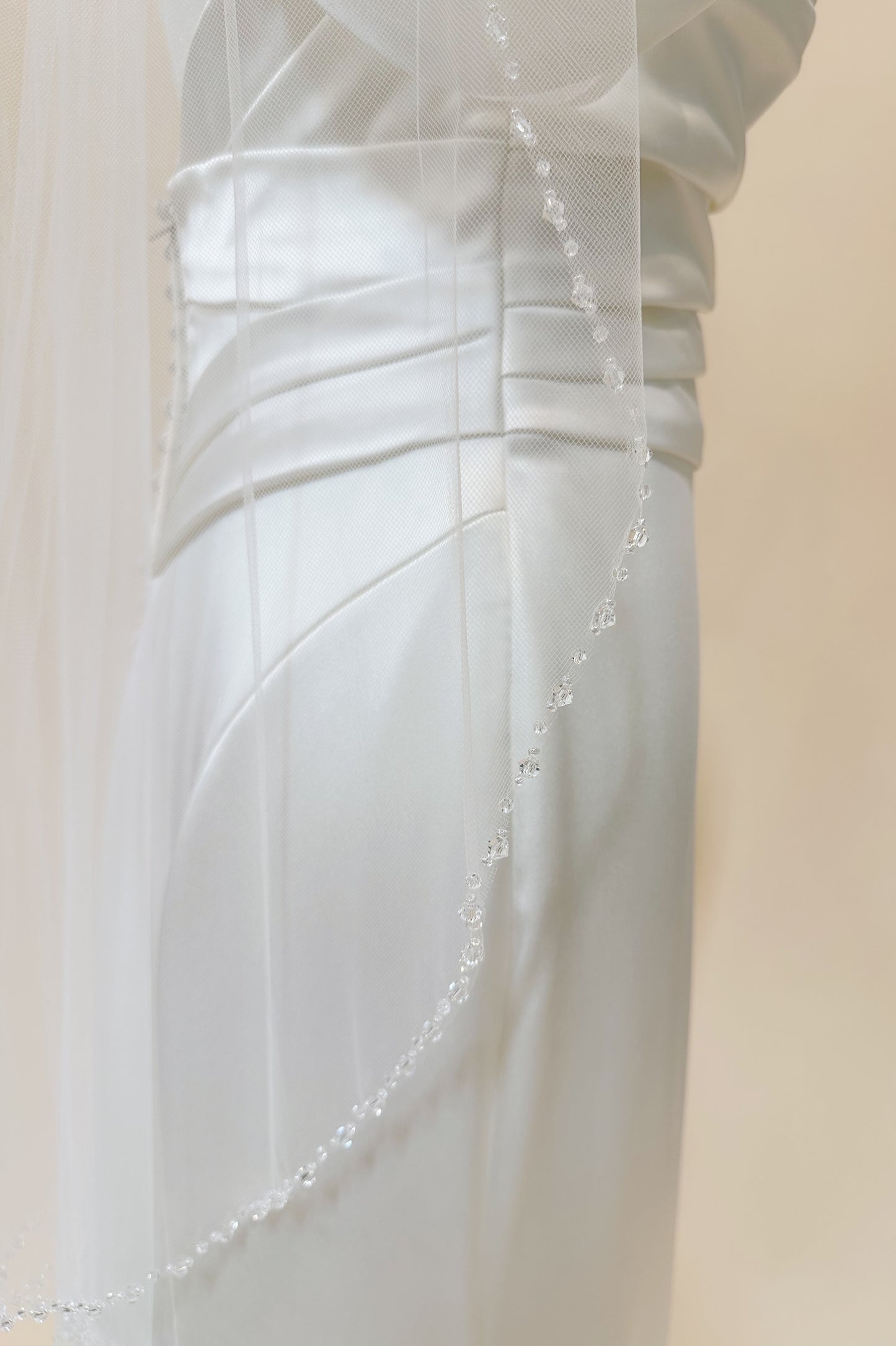 Crystal Beaded Edge Veil