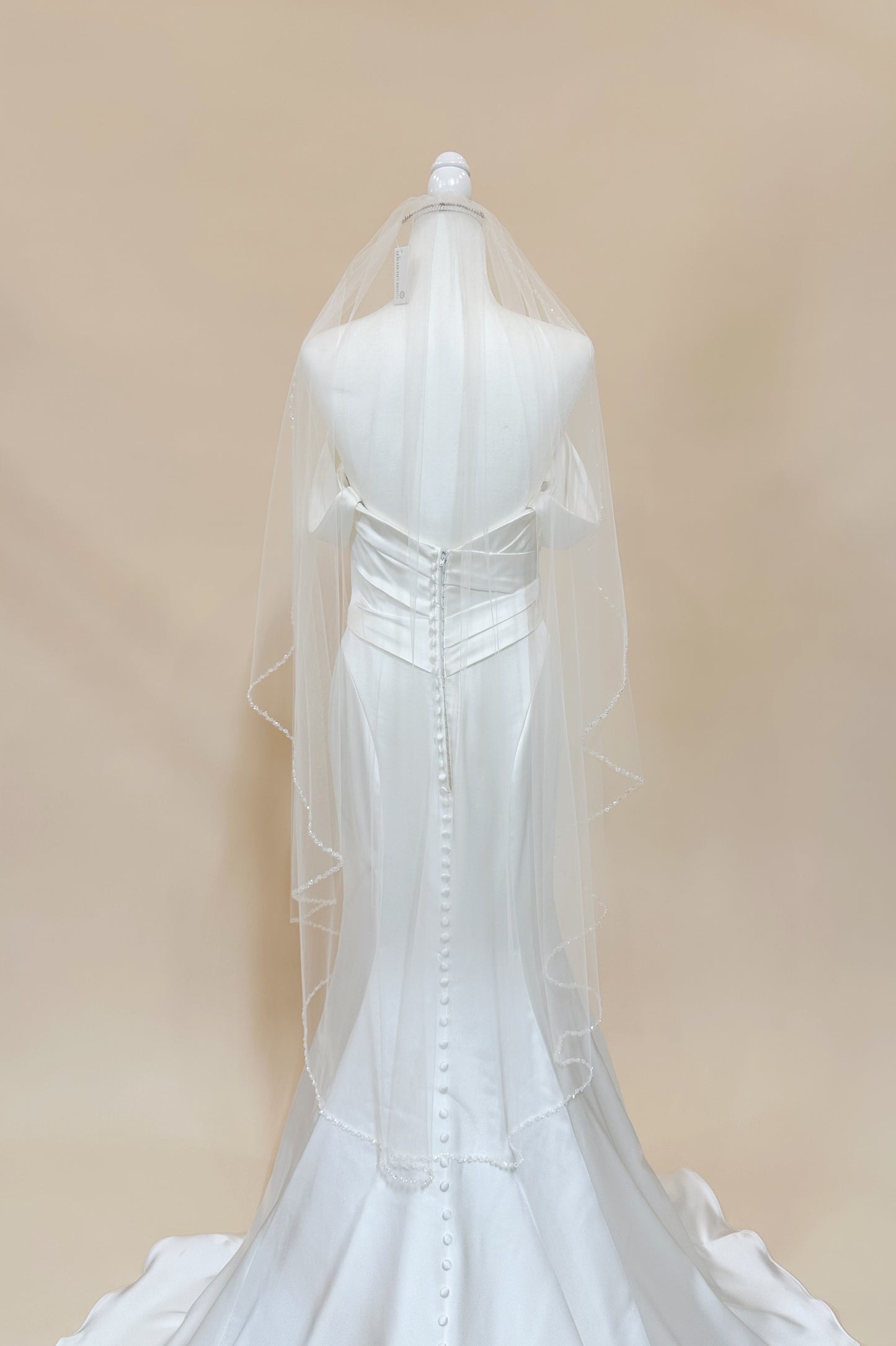 Cascading Crystal Edge Veil