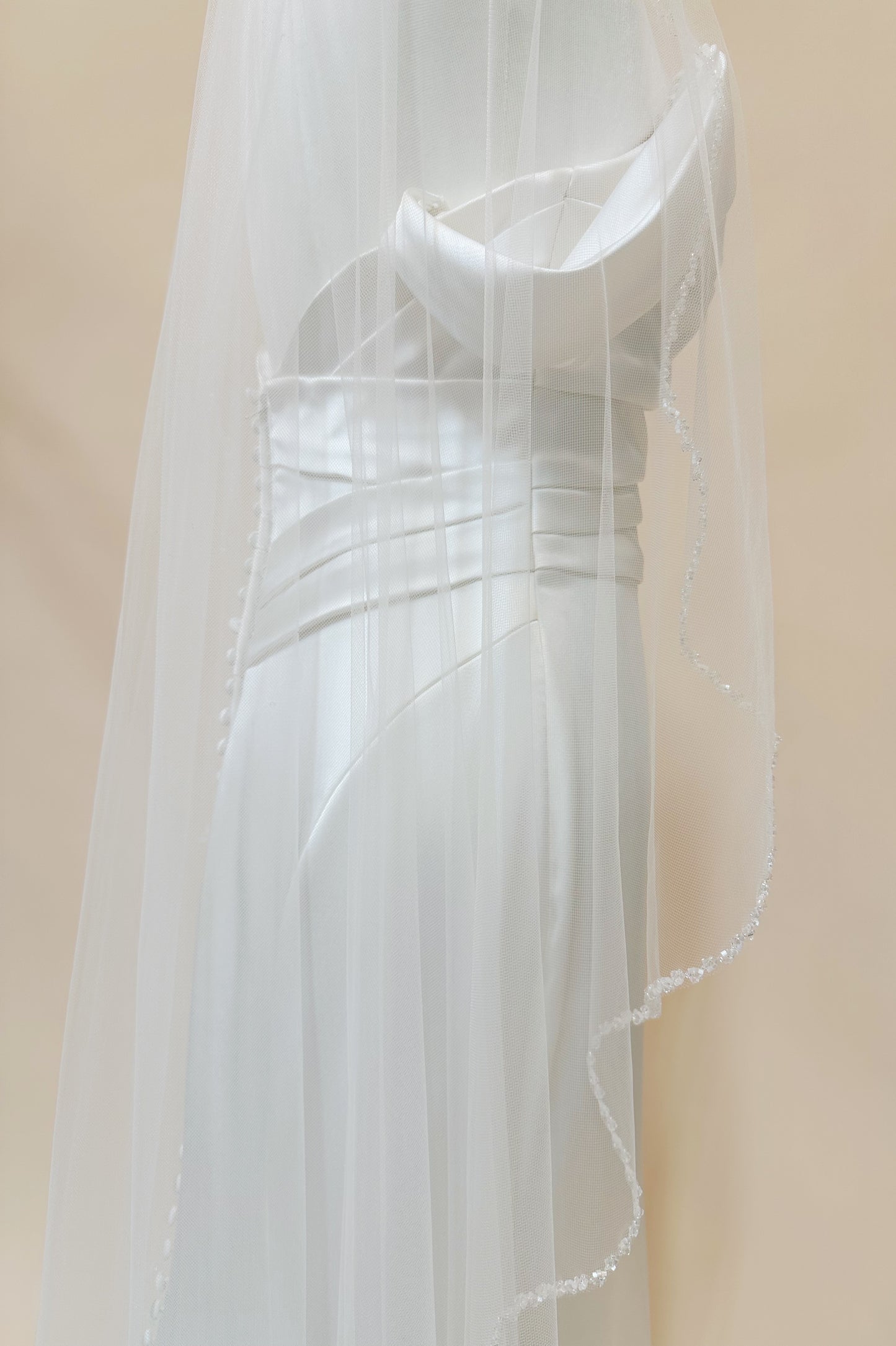 Cascading Crystal Edge Veil